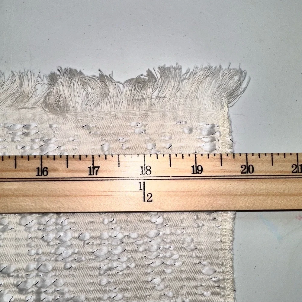 Badgley‎ Mischka Ivory Boucle Knit Scarf 83x20 Metallic Fiber Accent Only Money